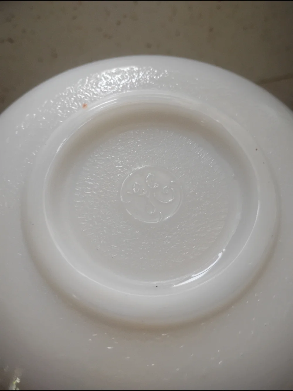 Classic White Mixing Bowl – Durable Kitchen Essential